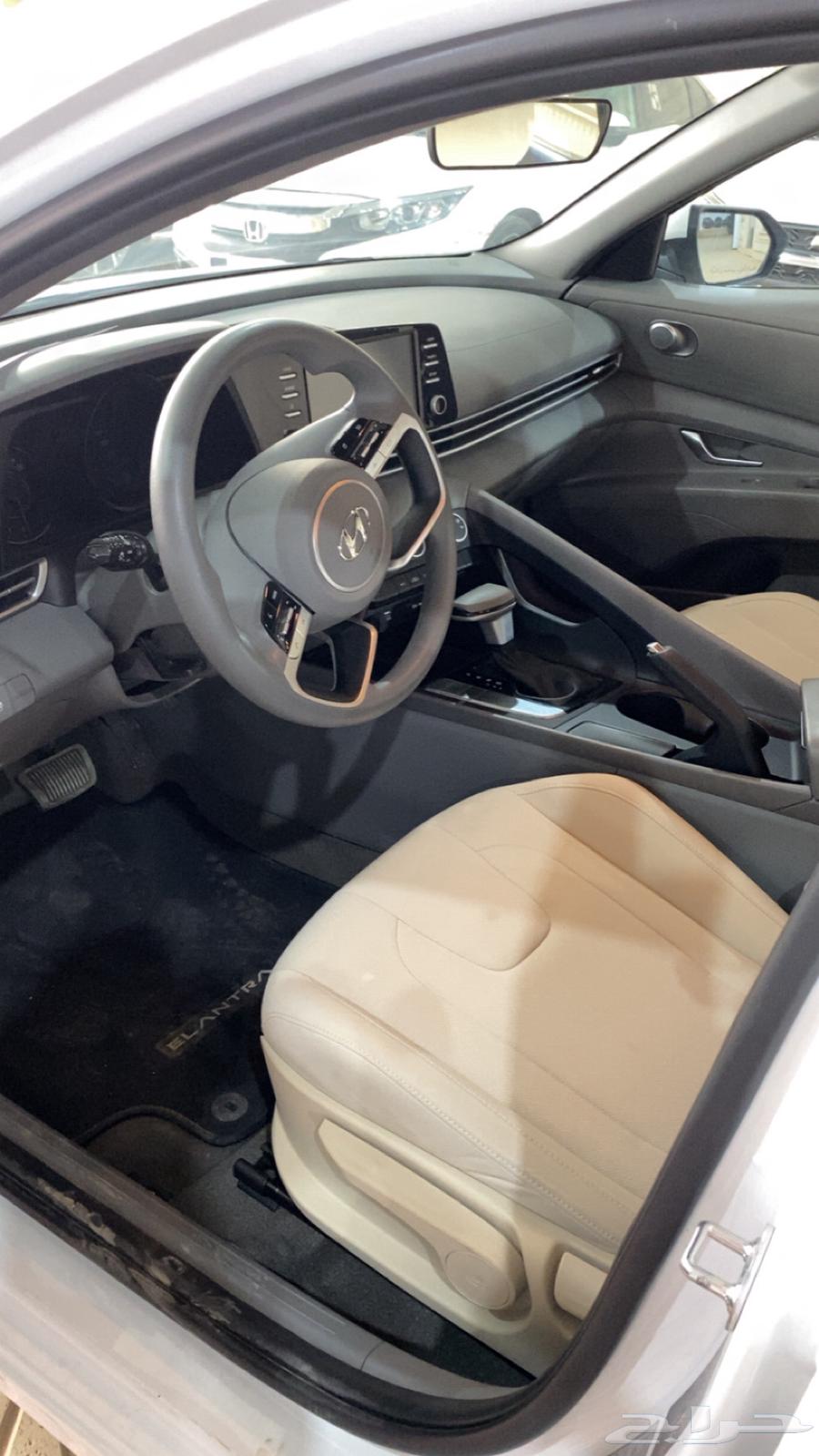For sale, white Nترا 202363057850232322114