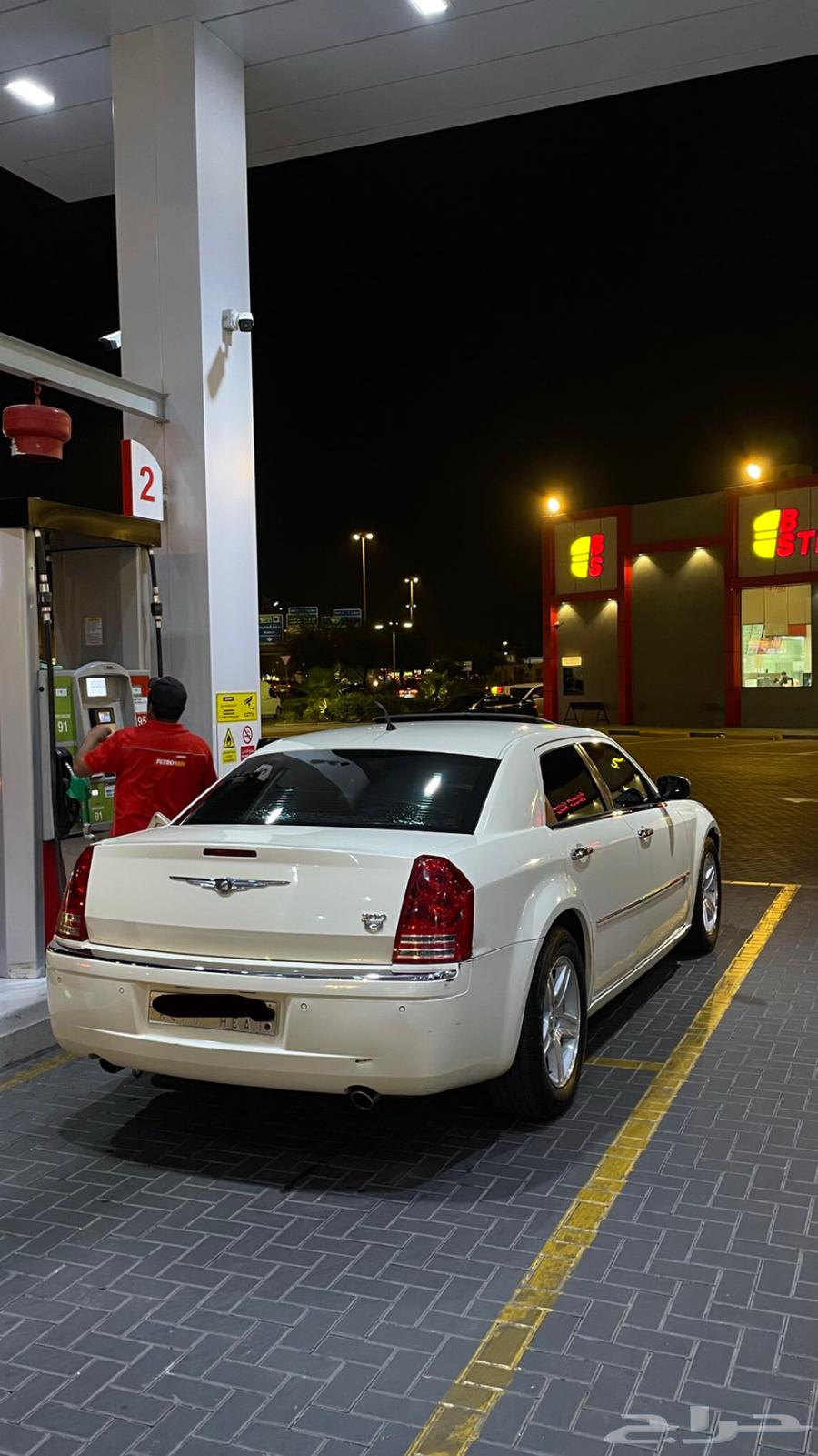 كرايزلر c300 هيمي 2008630539078154261114