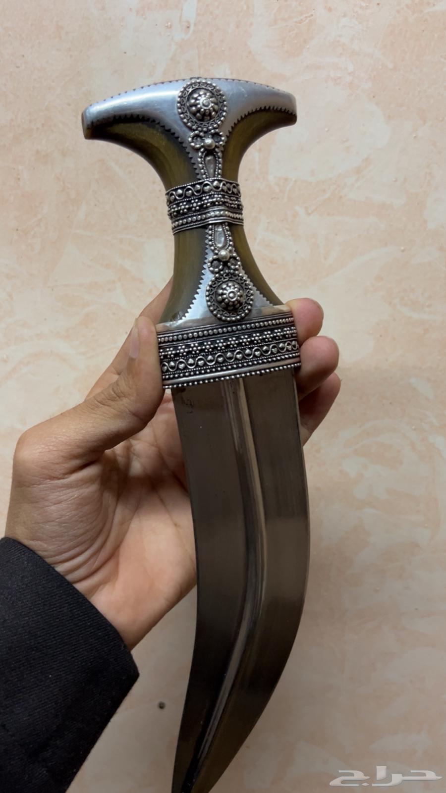Silver sideburns natural century for sale contact number 763041652576130113