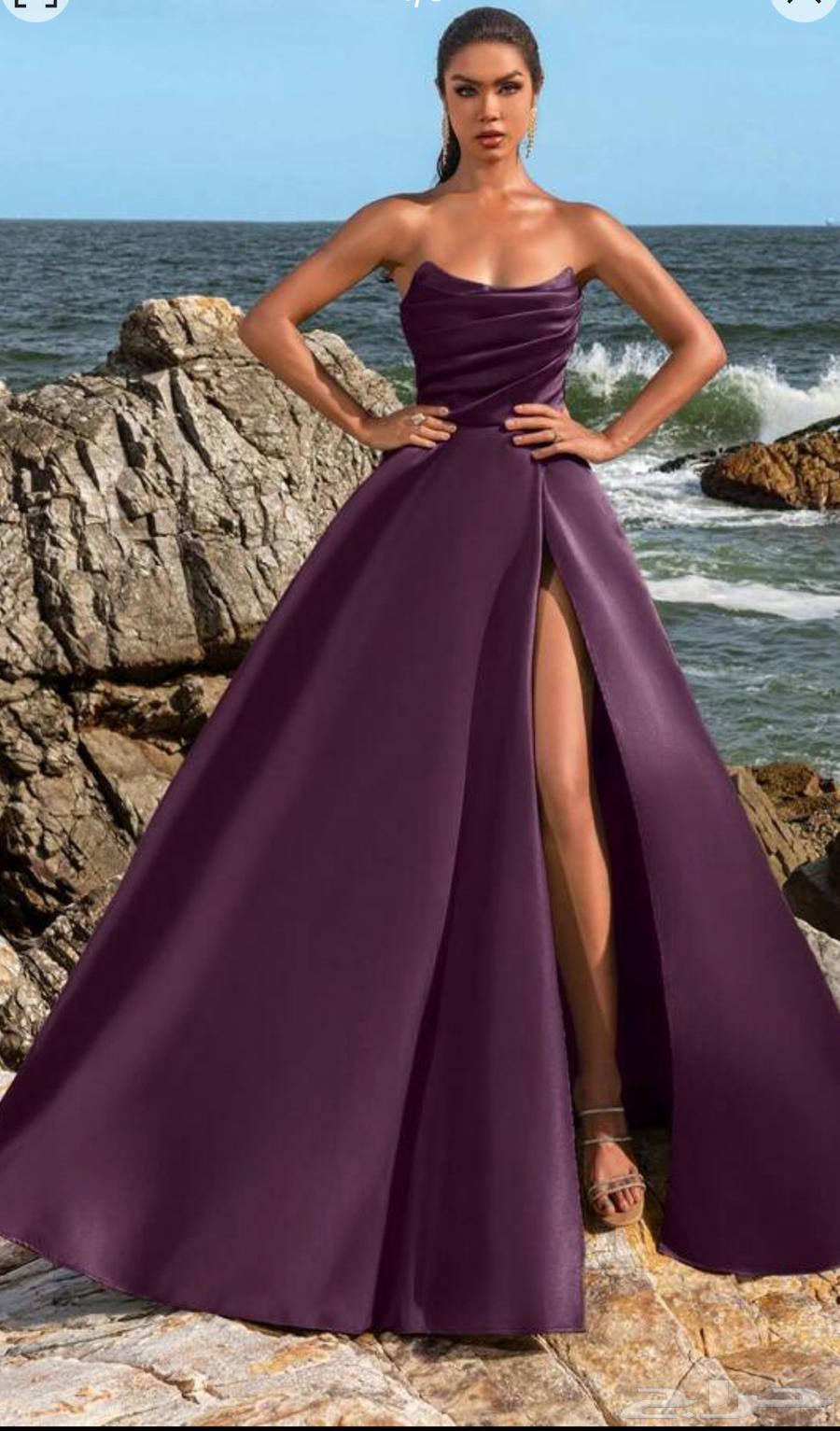 New dress and heels, used once, for sale630407514438431122