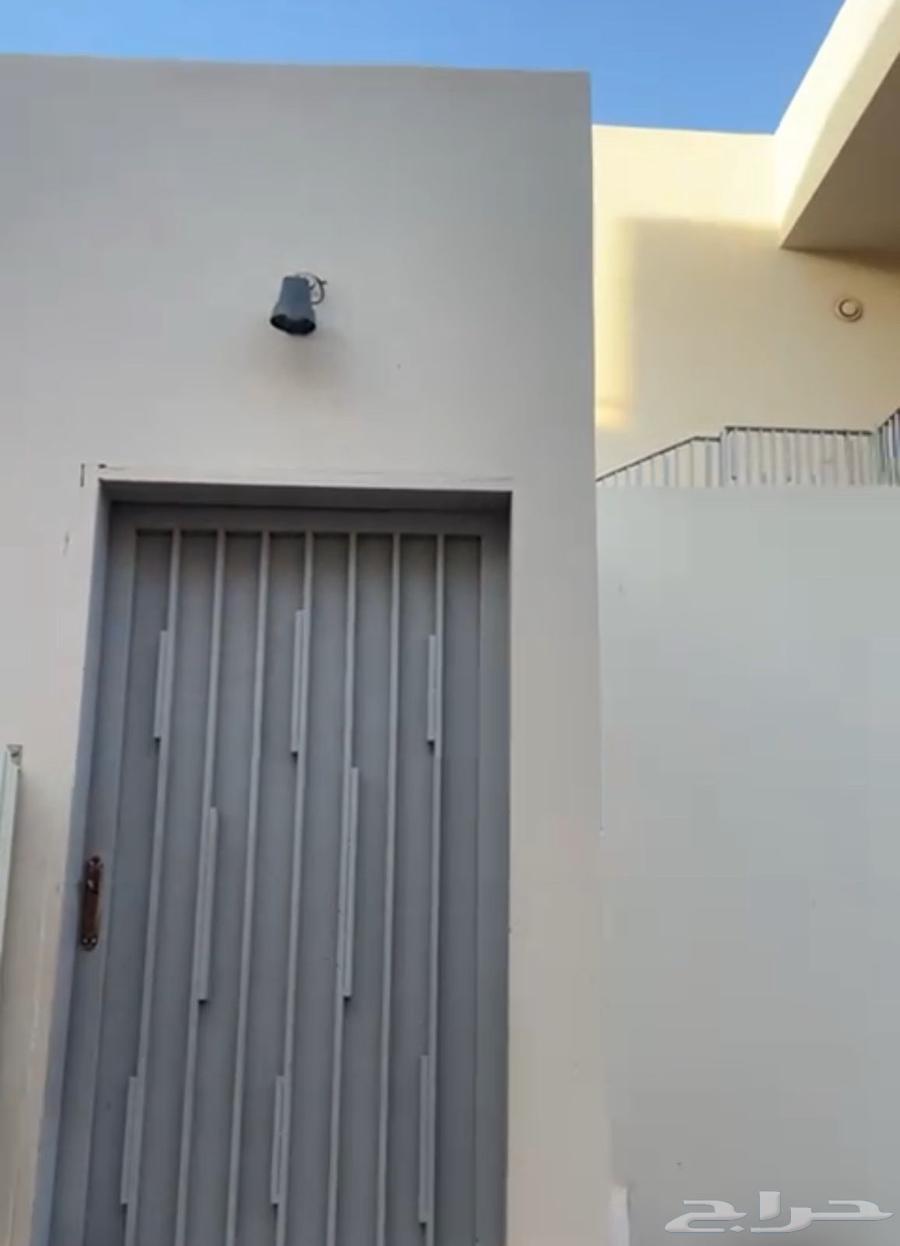 بيت استثماري 4 شقق شمال سوق الخماسين السعر مناسب جدا63012950476930111
