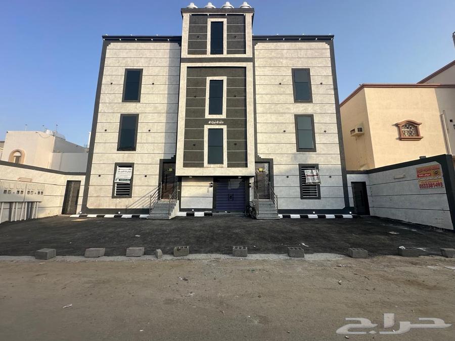 شقق سكنية وروف للبيع تمليك موقع ممتاز بجازان   ابو عريش63013825616385119