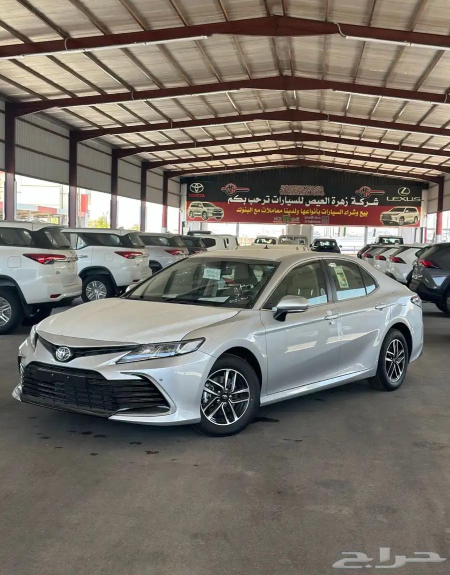 Toyota Camry LE Gasoline 2024 Cash and Installments63057877192193111