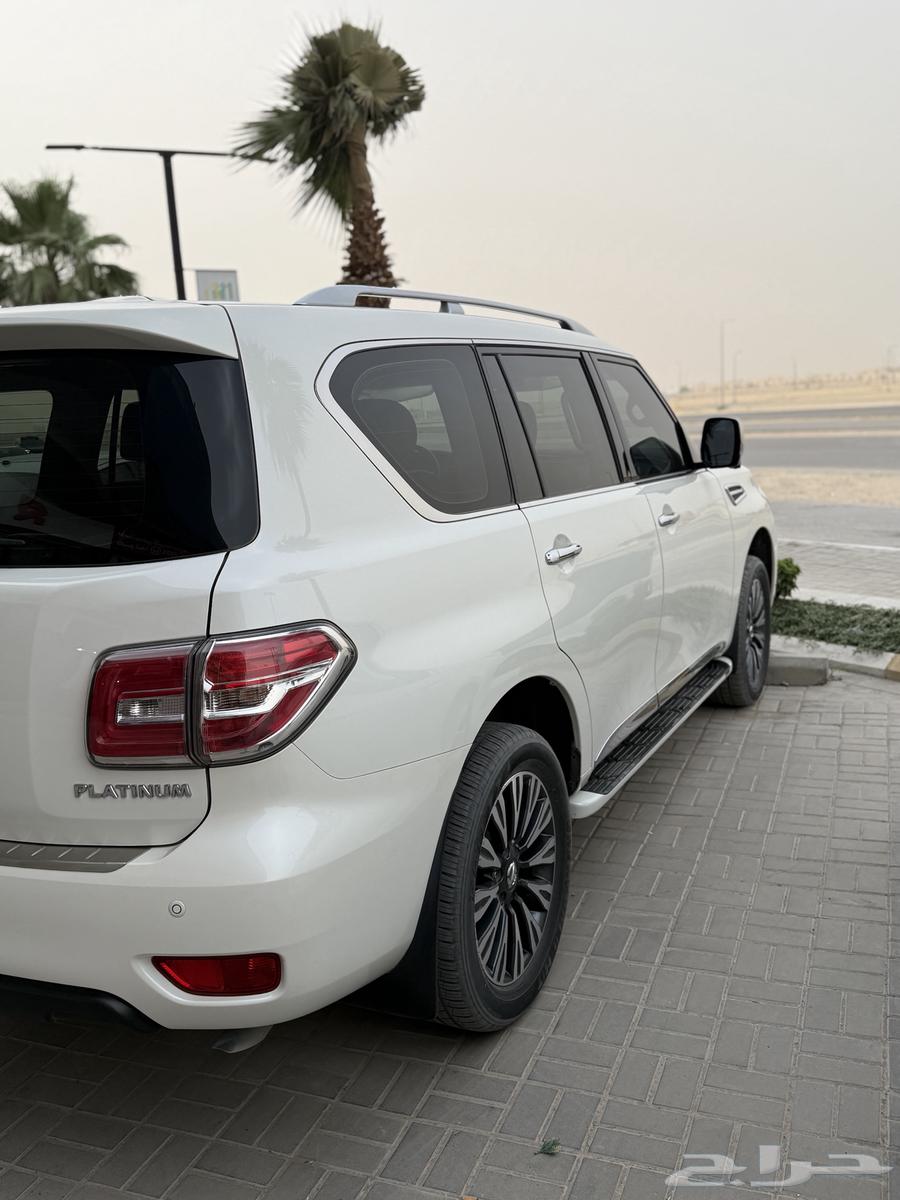 Nissan Patrol Platinum 201963054294628227110