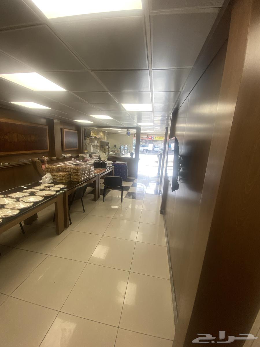 محل للتقبيل63012950650626111