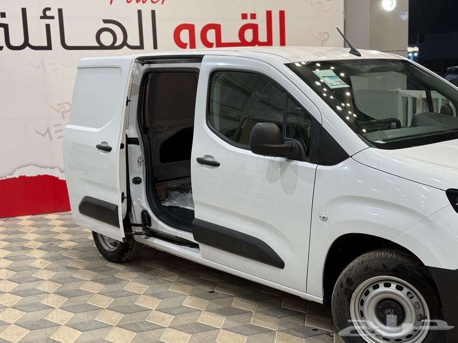 Peugeot Partner Van Diesel Model 2025 offers an exceptional driving experience63053893693955114