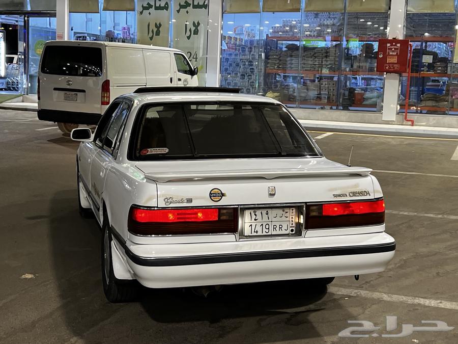 Cressida Grande63011637685379112