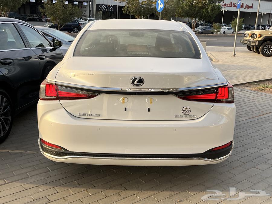 Lexus ES250 Gasoline 2025 Saudi Available Cash and Installments63055876972417114