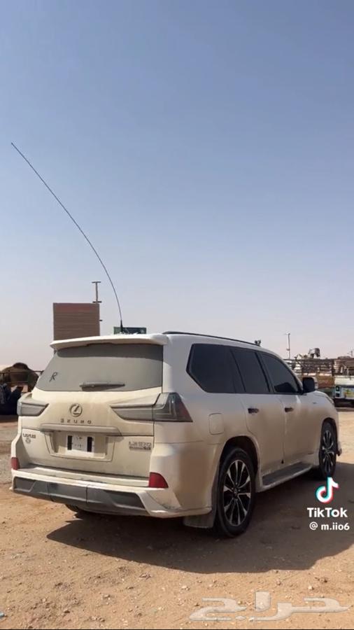 لكزز 21 نظيف شرط  من الصدام لصدام  الموتر وكالةمشي100 والل63057459231489111