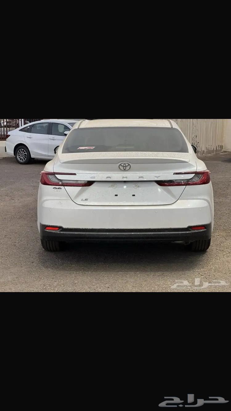 كامري LE نص فل63057445570305114
