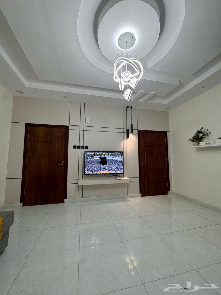 شقة روف للبيع بمخطط شاطئ1 مؤثثة بالكامل مع سطح خاص63014282428801112