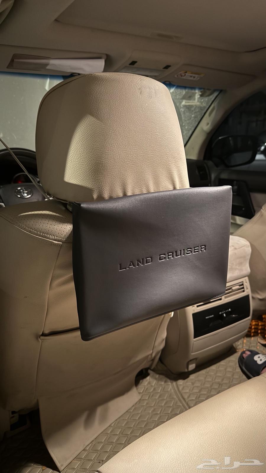 Rear screen covers for Land Cruiser, original agency quality, strong countrywide, all models63050242666883113