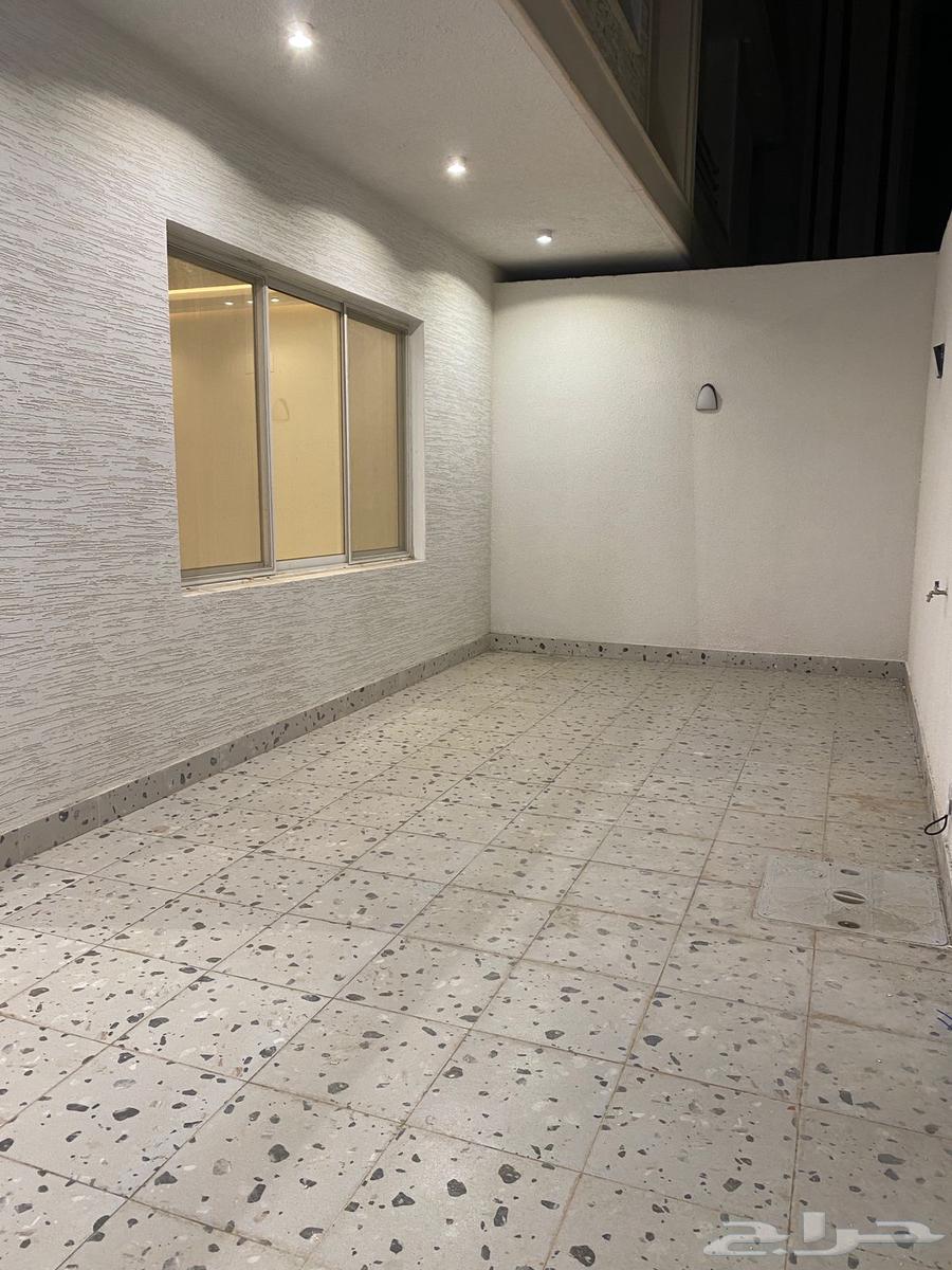 Villas separated by 1 million and 400, land area 30763008733498371111