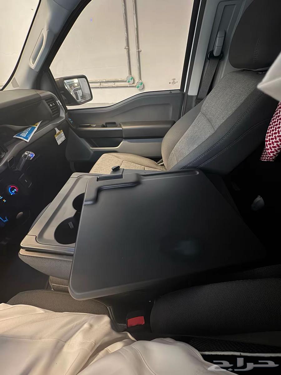 للبيع كرسي وسط طاوله F15063049854985987113