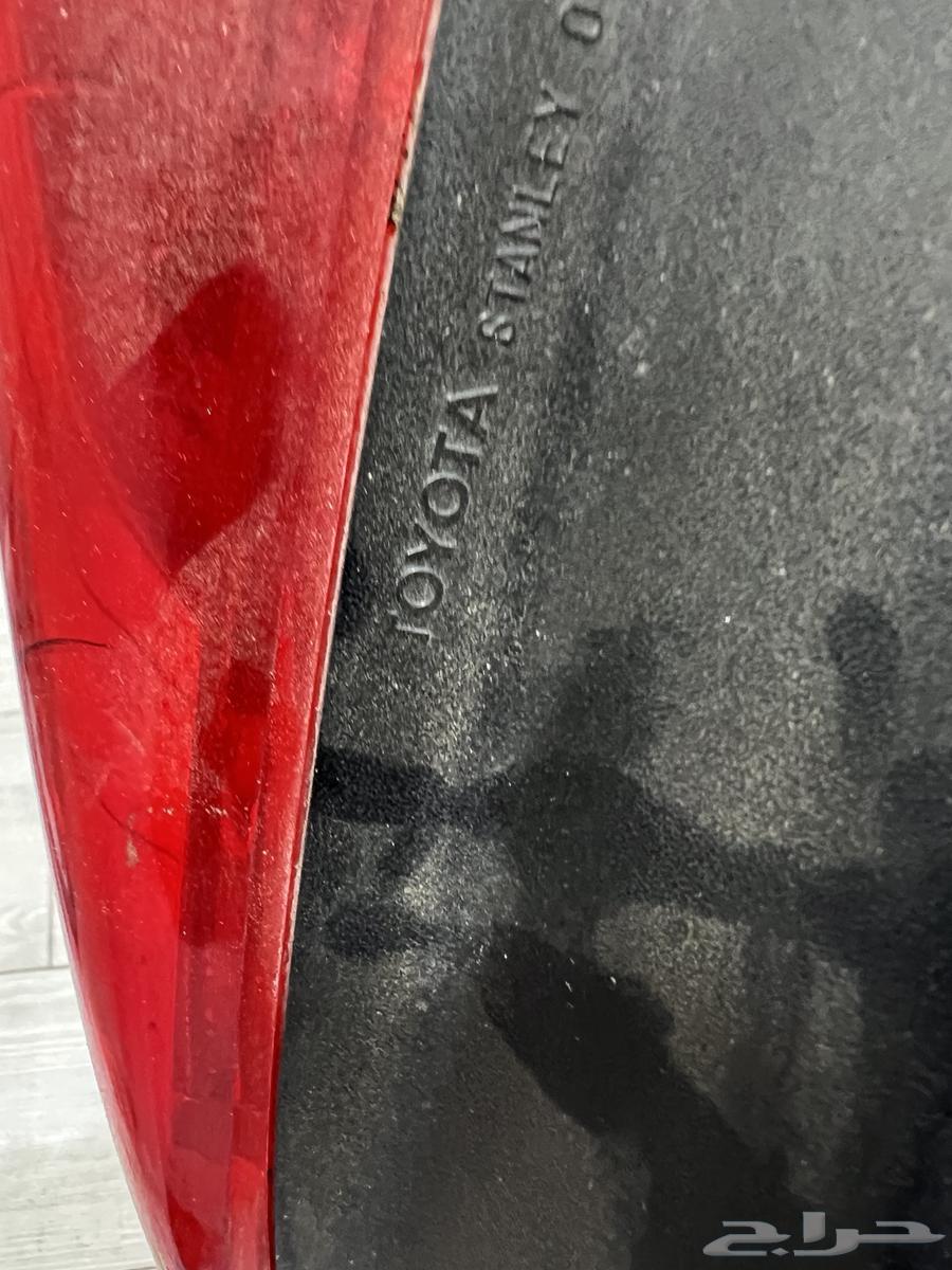 Avalon mirror and right rear support63053533799937112