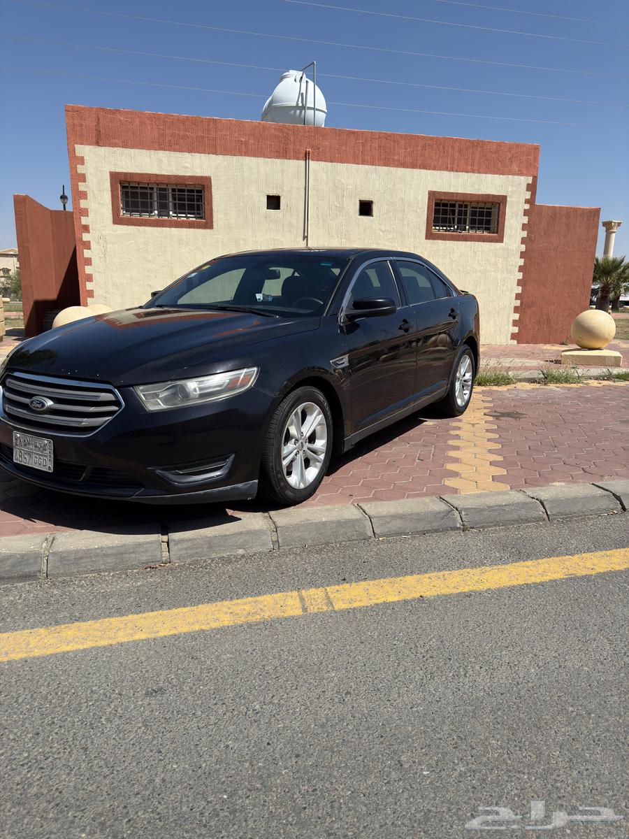 2015 Ford Taurus63051038268418113