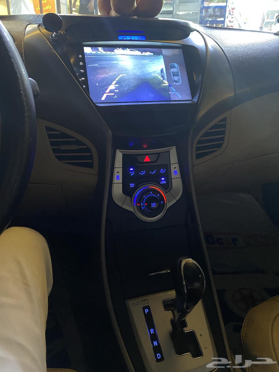 Netra 2013 model, opened sunroof, beige color63053098998403111