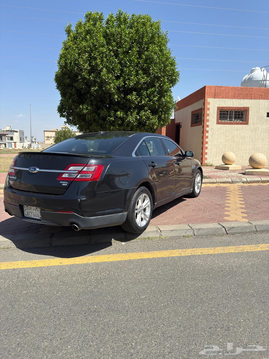 2015 Ford Taurus63051038268418114