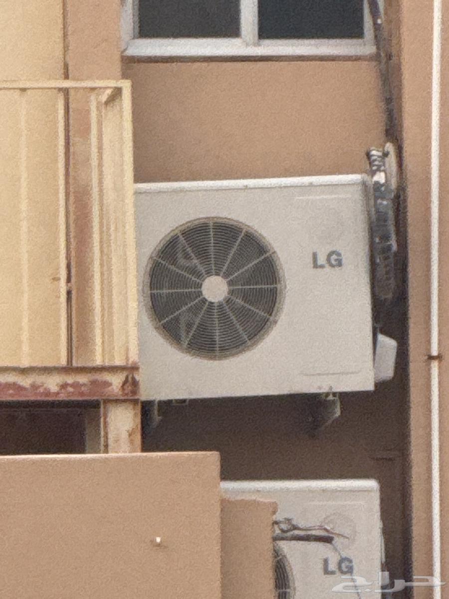 External side air conditioner base630374662732811127