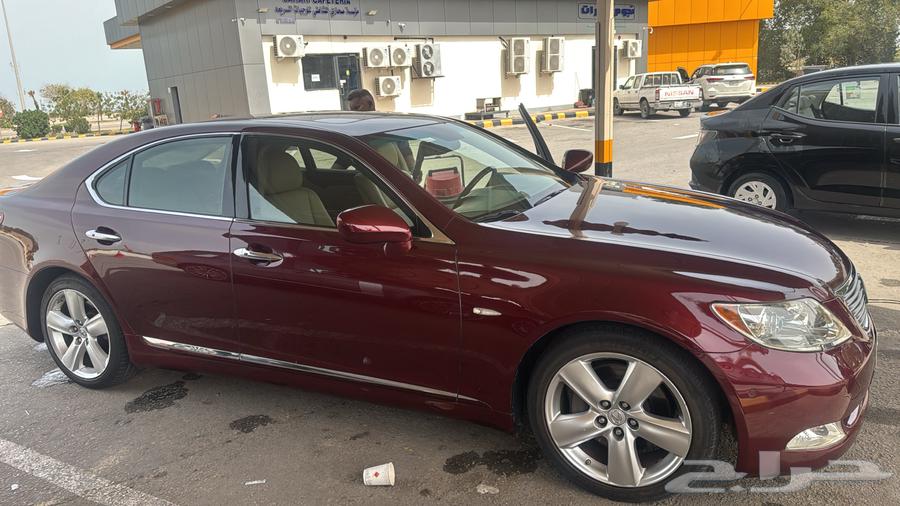 Lexus LS 200863049864737282111