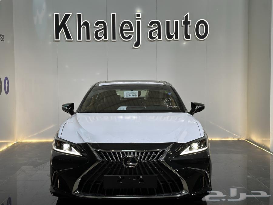 Lexus ES 250 AA Model 202563050252365699112