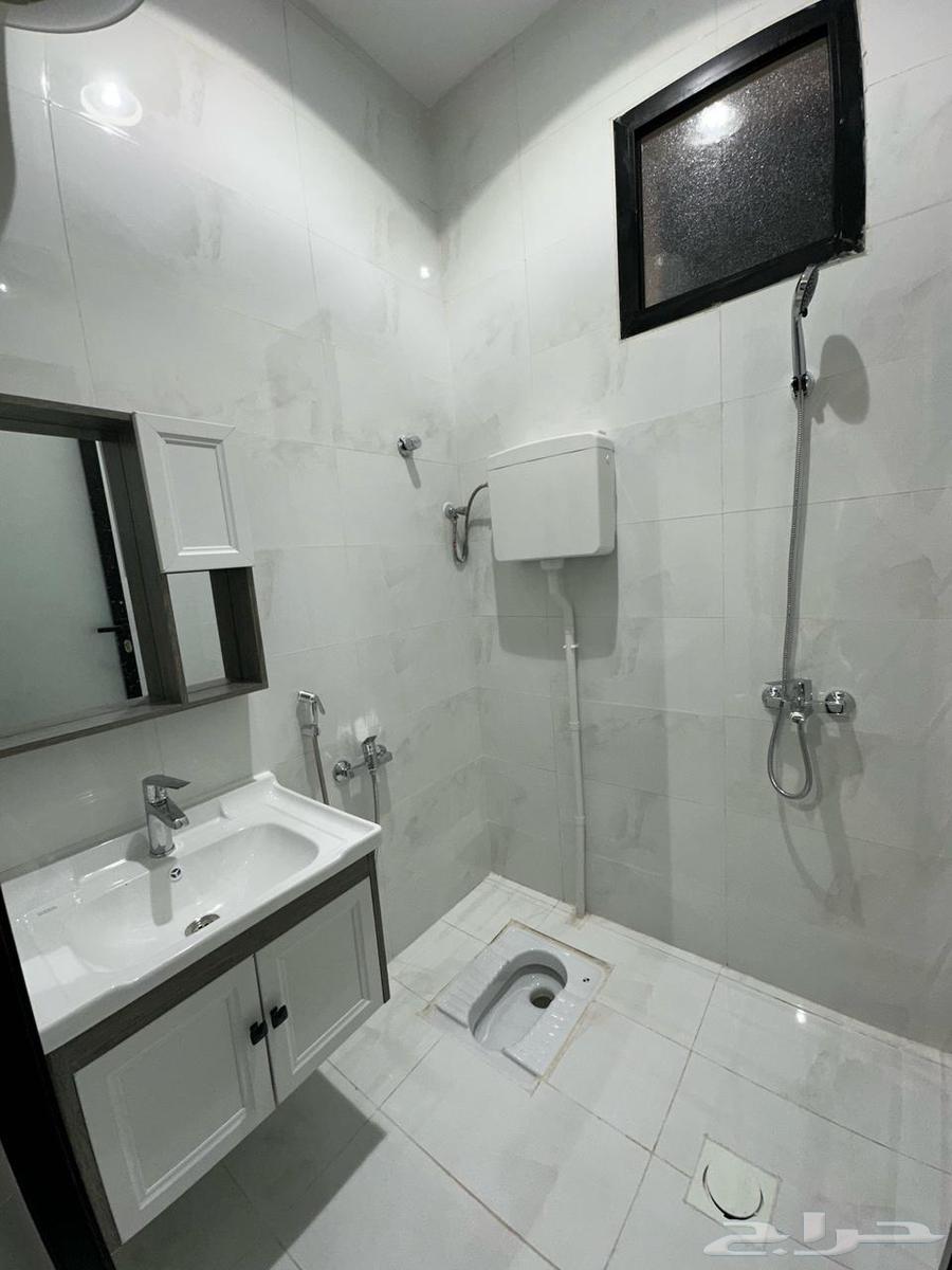 Residential building, apartments for sale in Al-Batin, Al-Yarmouk district63012952031361114