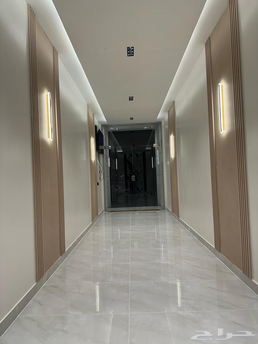 Residential building, apartments for sale in Al-Batin, Al-Yarmouk district63012952031361113