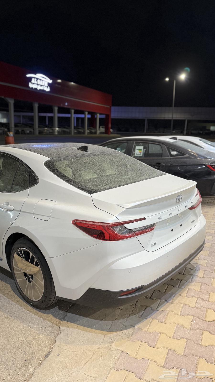 عرض خاص كامري 2025 LE هايبرد ب125.900 شامل الضريبة63048795842051112