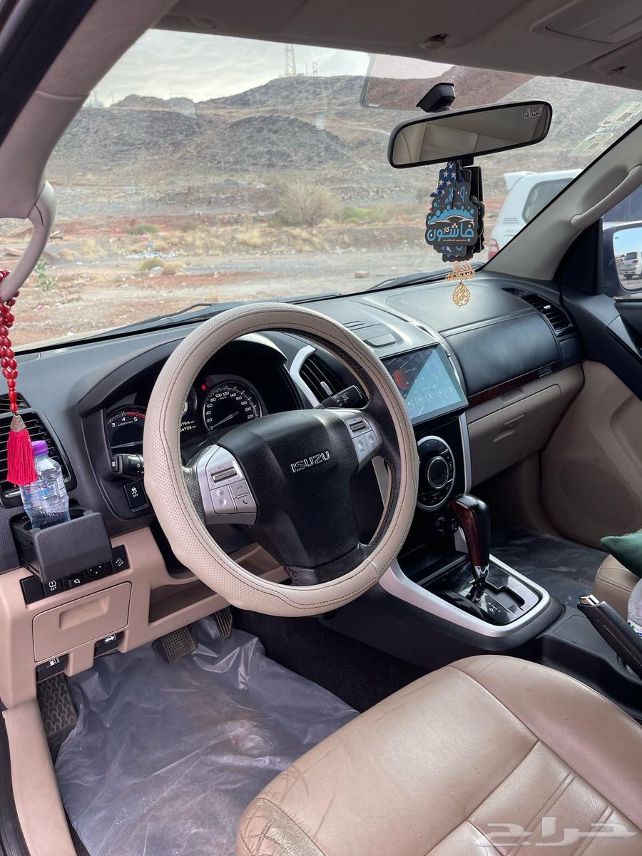 جيب ايسوزو mux 201863048061051521112