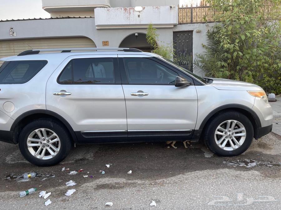 Ford Explorer 201563048512445059111