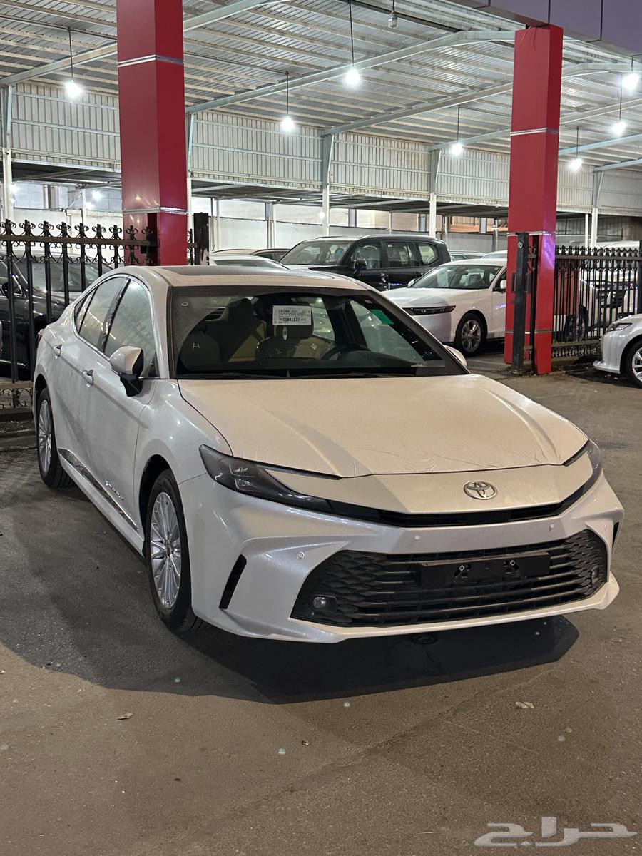 Camry 2025 LE at a price of 122,50063049572232963111