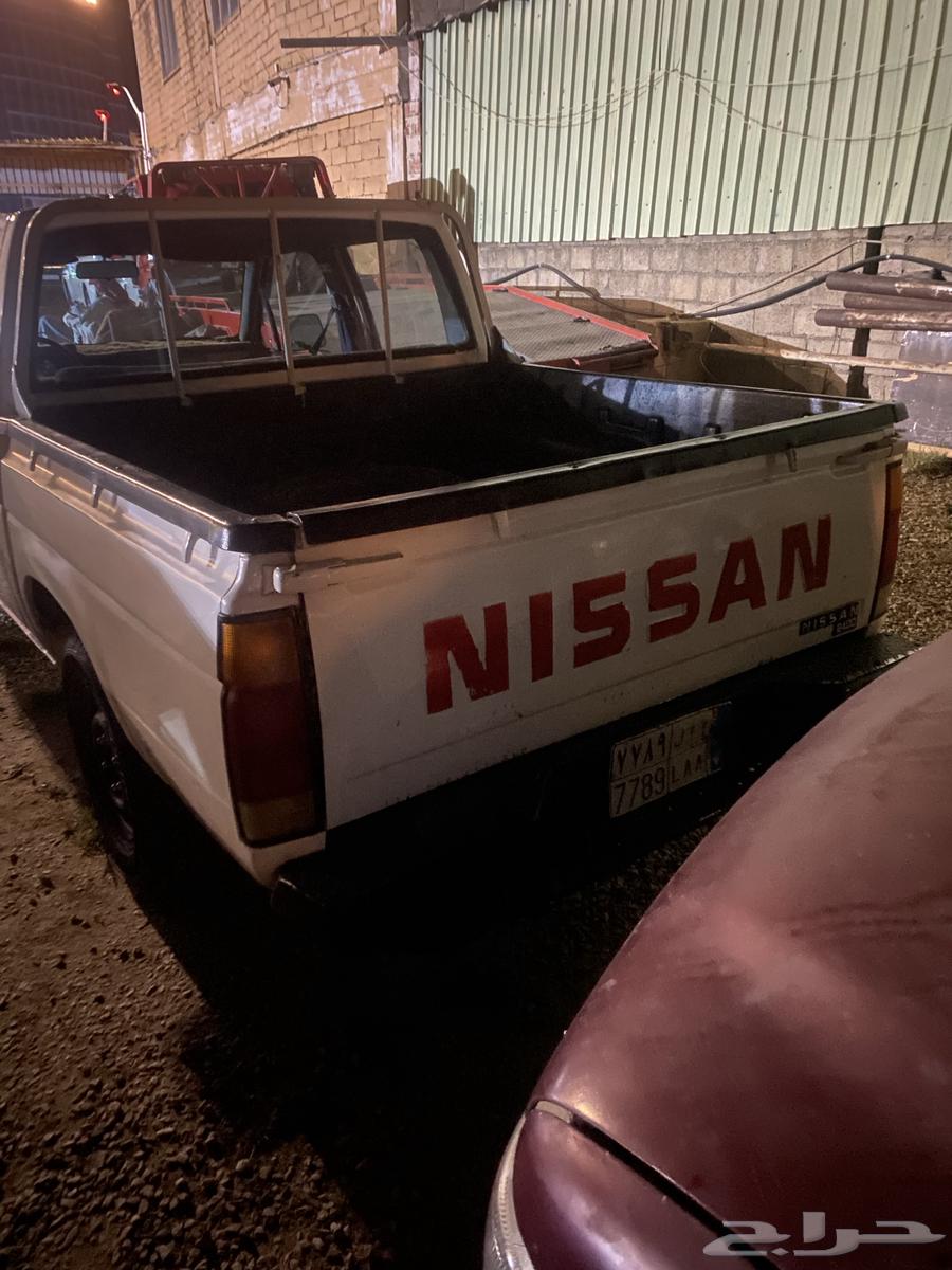 سياره نيسان ددسن موديل198663048086389889111