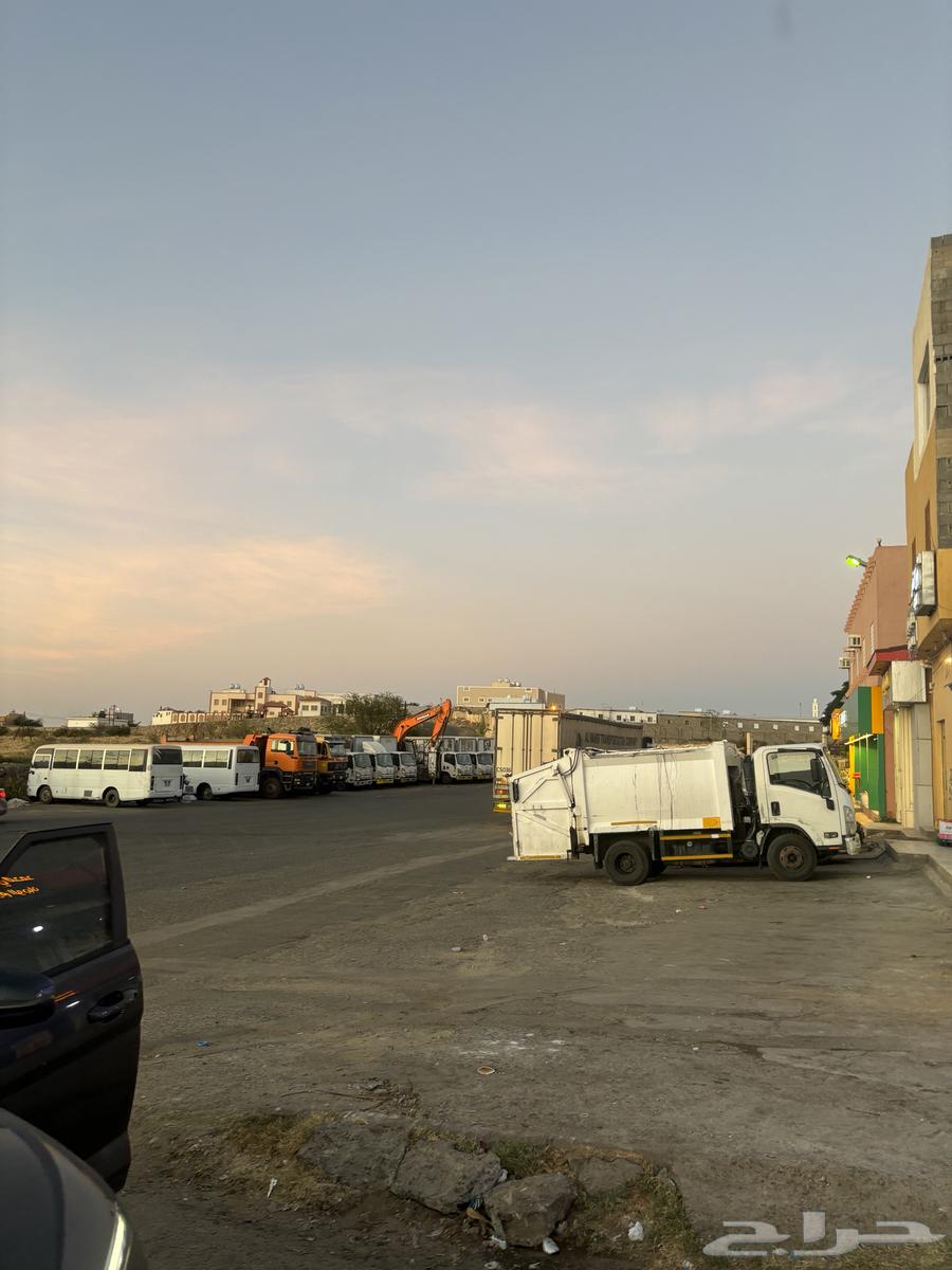 A house with armed courtyards for sale west of Al-Bahith Bridge63009818299139113