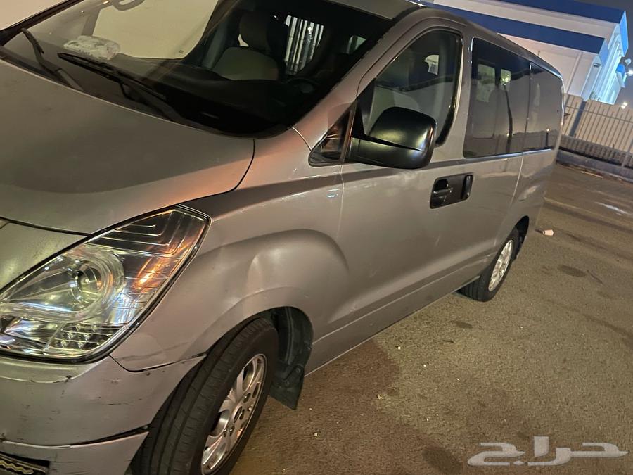Hyundai H1 2012 engine automatic transmission condition has some light body scratches63048110761857112