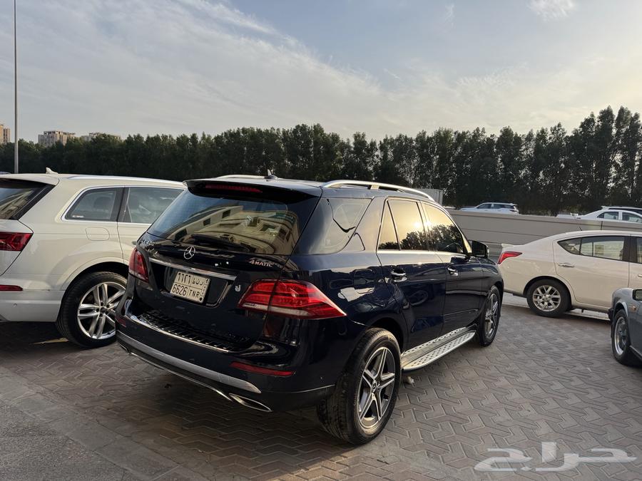 GLE400. 201663048799846914114