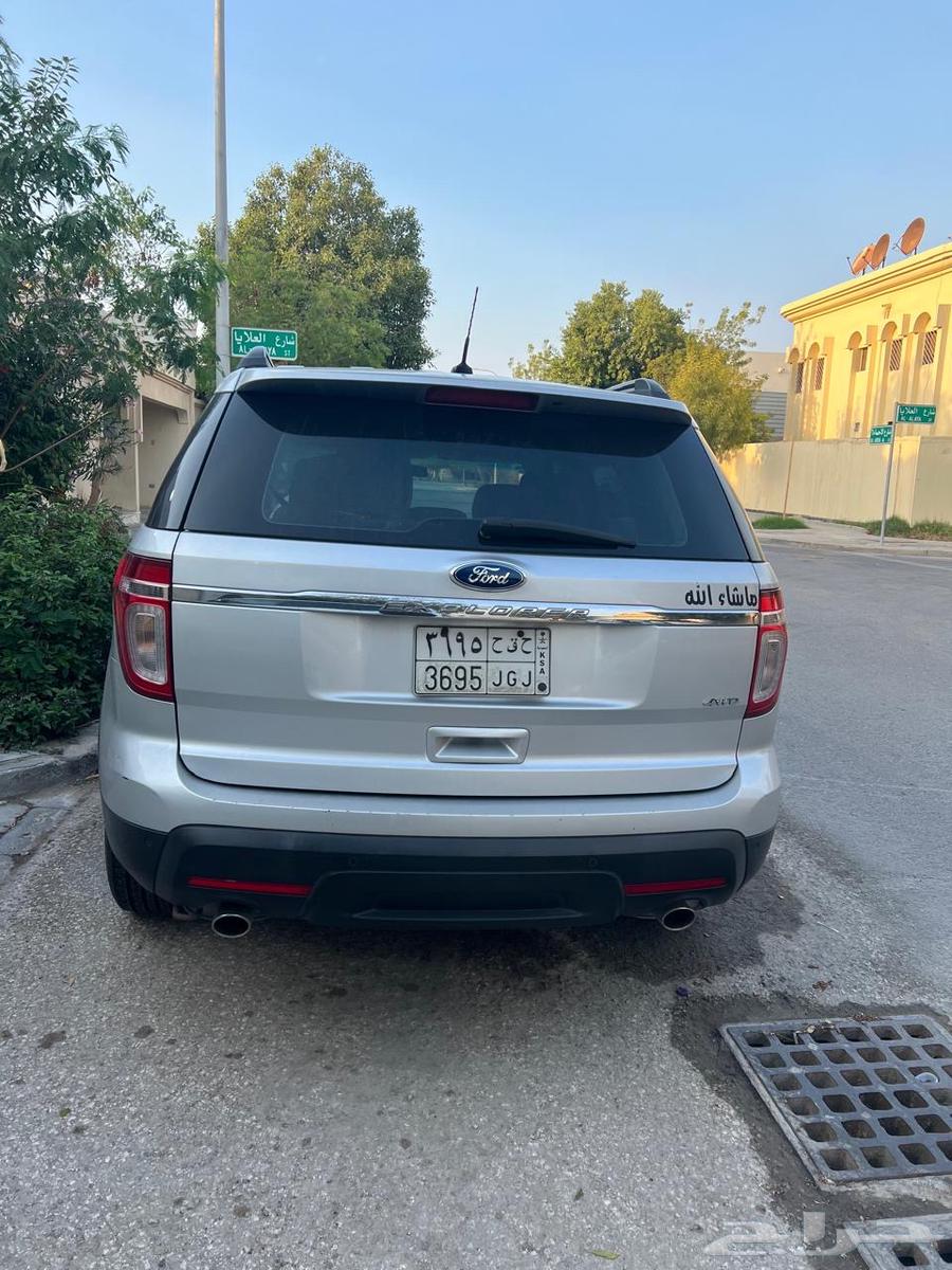 Ford Explorer 201563048512445059112