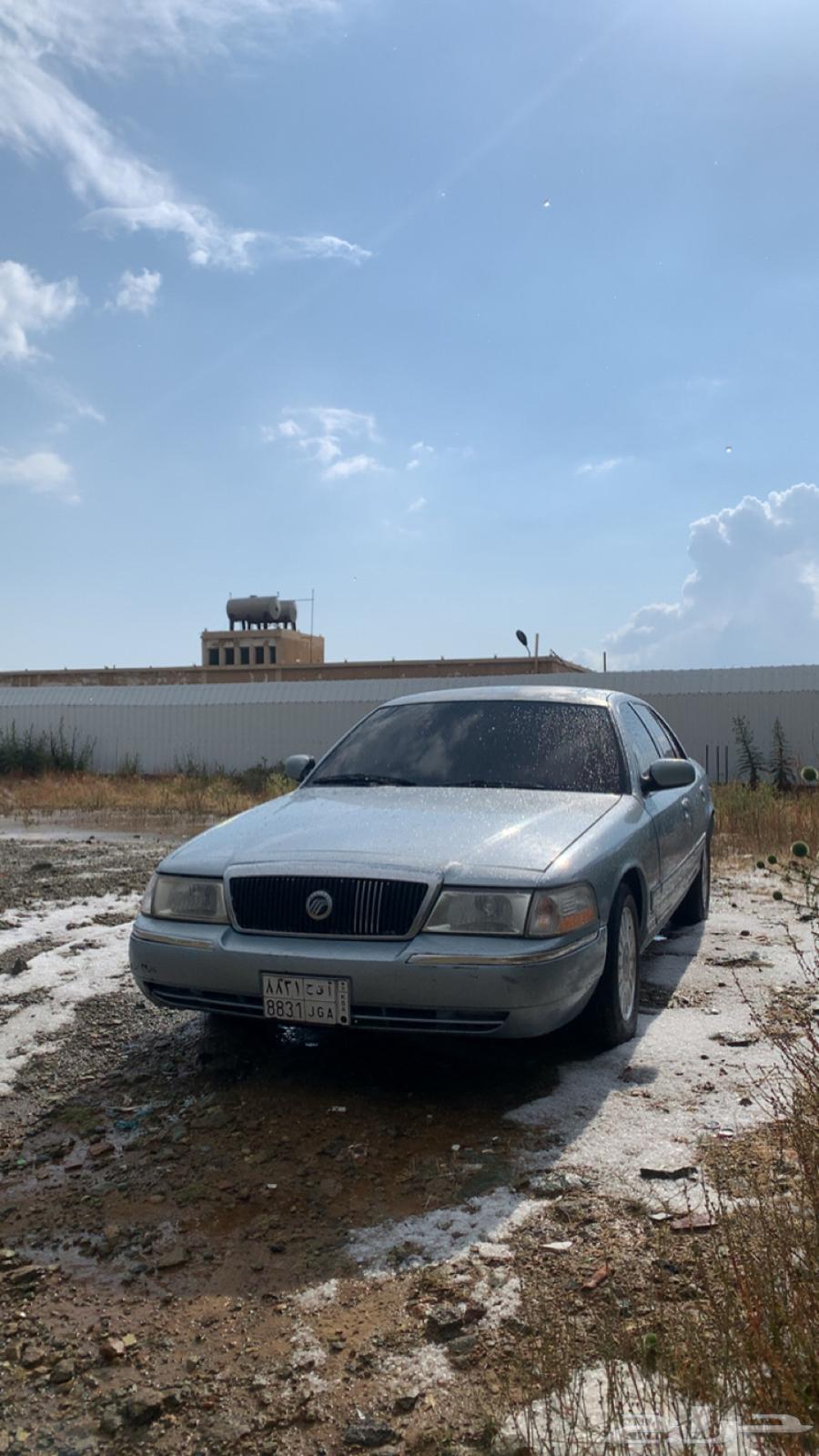 Ford Grand Marquis Canadian 200463043185223682114