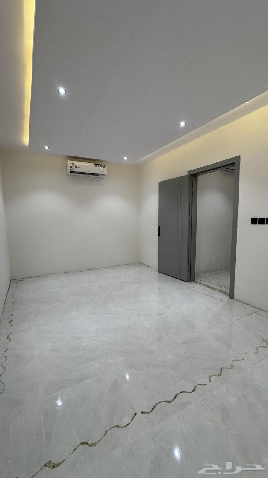 Bachelor apartments for rent63012953958658114