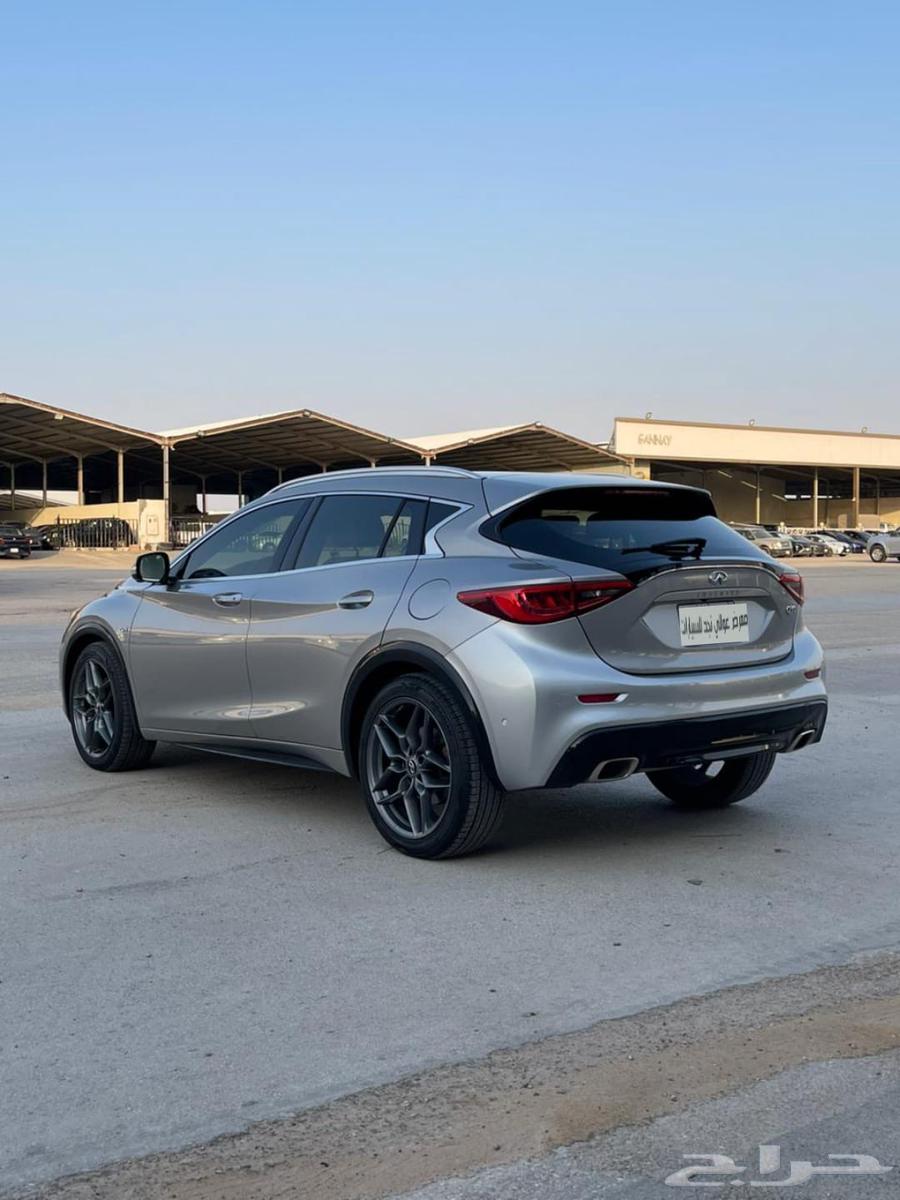 Infiniti 2018. Q30. Sold63043551179137113