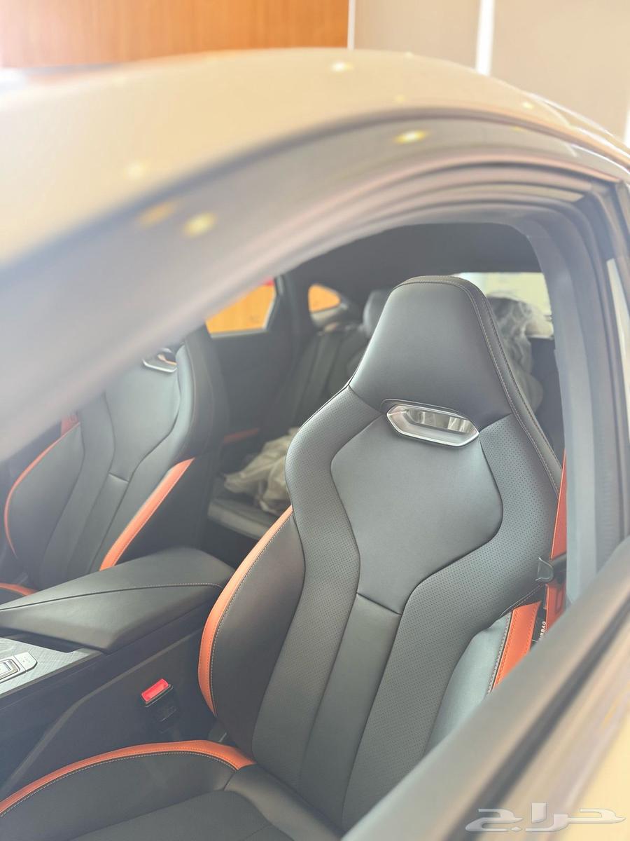 لا يفوتك السعر الذهبي على uni-v سبورت63032060684546111