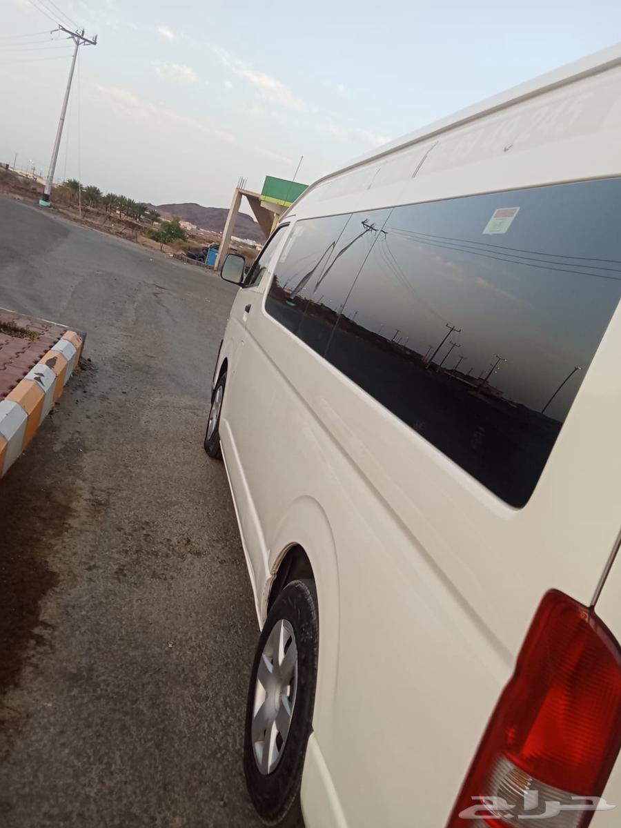 High ceiling diesel bus 2018, 265 thousand kilometers. The bus engine is automatic transmission.63044383882497111