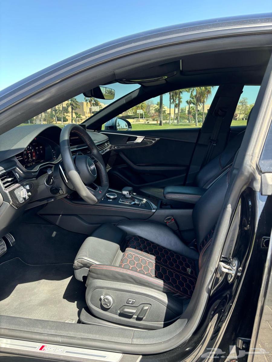 Audi RS563048521891203112