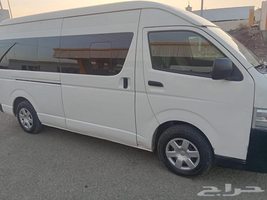 High ceiling diesel bus 2018, 265 thousand kilometers. The bus engine is automatic transmission.63044383882497112