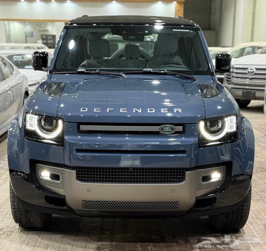 لاندروفر ديفندر ( HSE ) 6 سلندر 2025 سعودي ممشى ( 5000 )63044379033986111