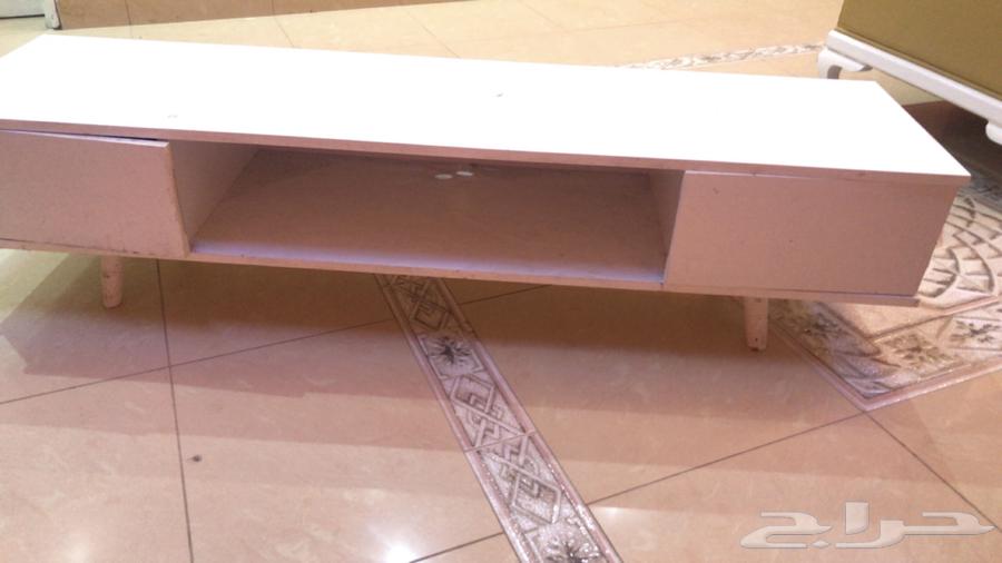 للبيع طاولة تلفزيون630316306548501119