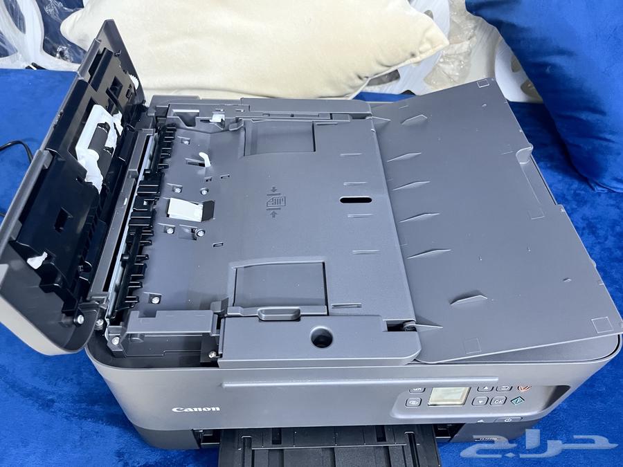 طابعة كانون الاستعمال ثلاثه أسابيع جديده وكرتونه باقي موجود63032055304834114