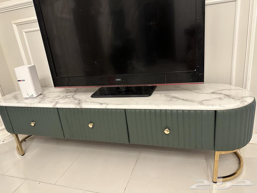 طاولة تلفزيون فخمة اخو الجديد630338349420821122