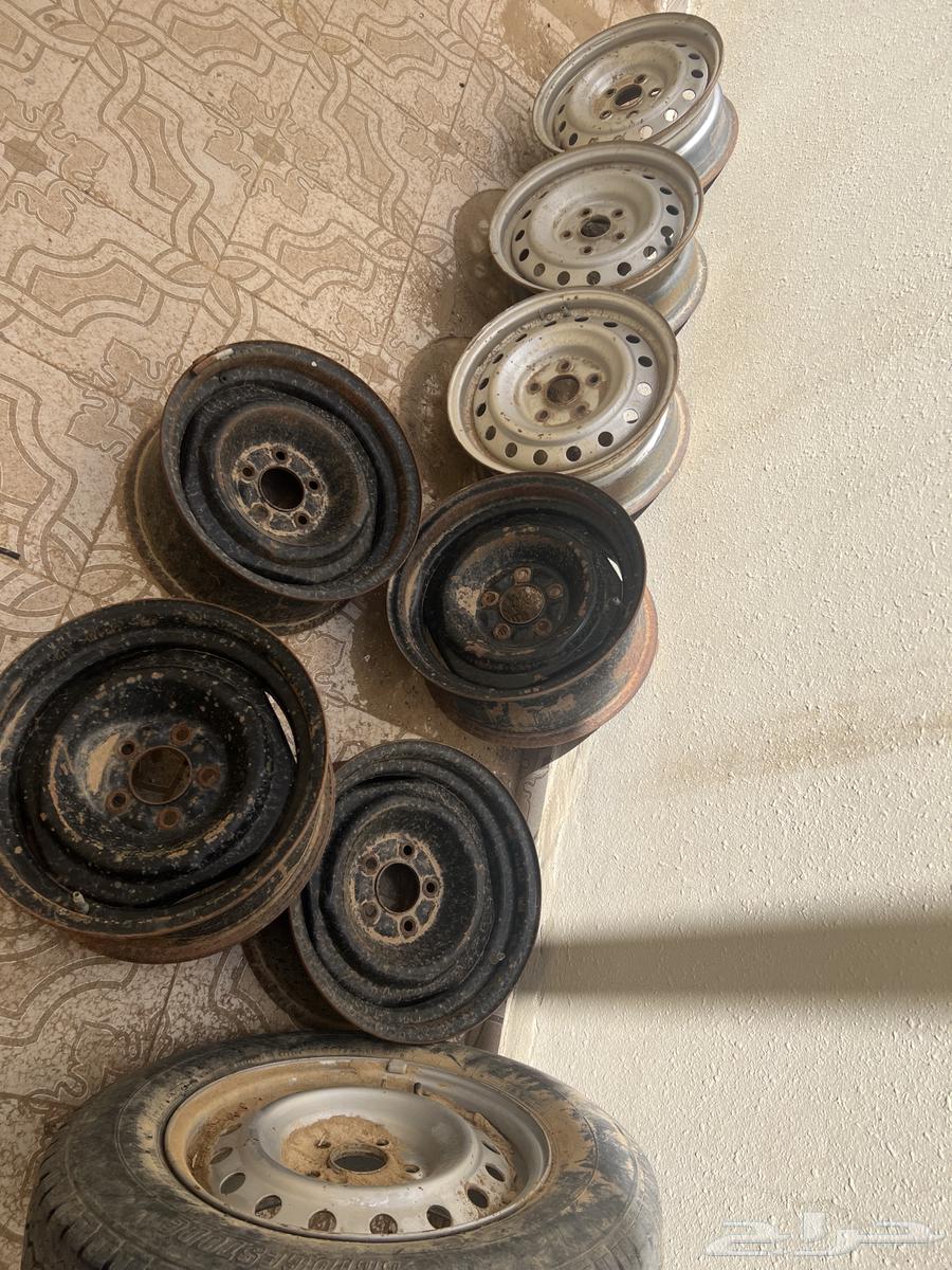 15 Tires for sale, Ford Agency and Hilux Agency63040566886401113