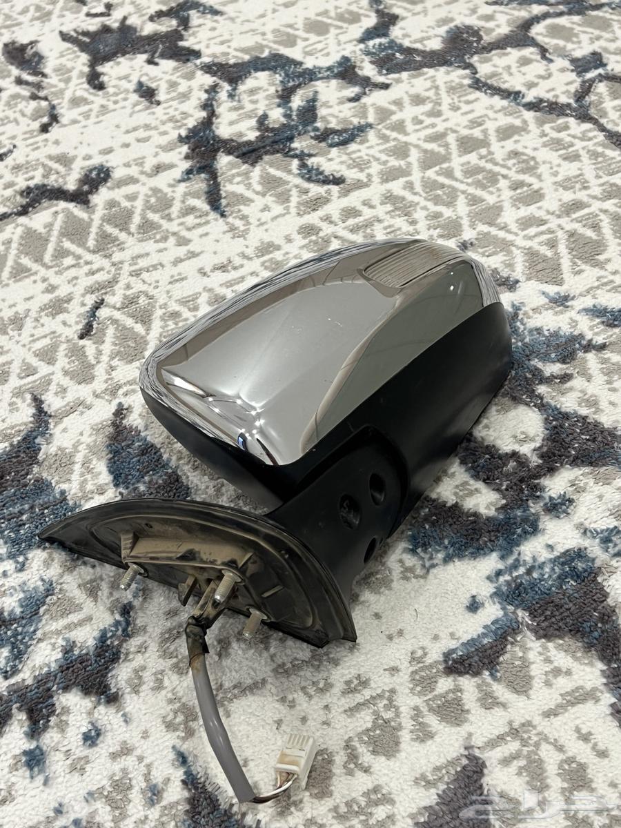 Qazzaz and Hilux mirrors 2015 and under new arrival63041027741185114