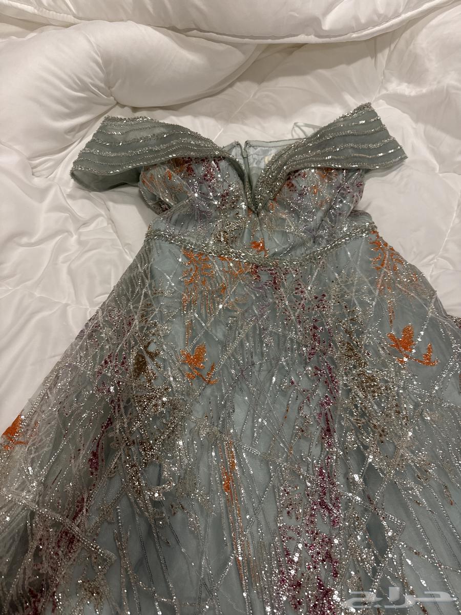 فستان سهره. نظيف. استخدام مره واحده. مقاس 16. يلبس لارج وا630290266641941127